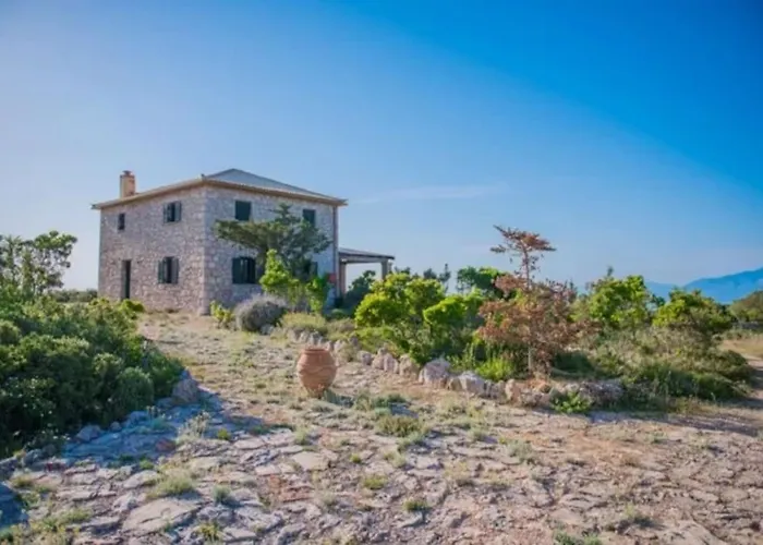 Andreas-dimitris Villa